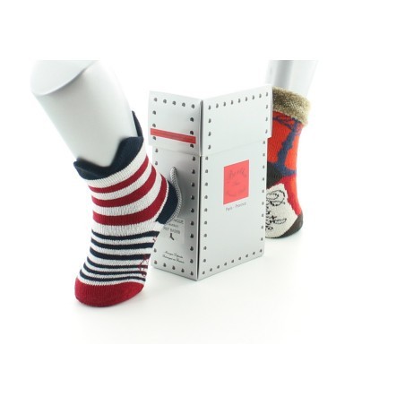 Chaussettes pour bébé girafe avec velours et rayures avec couronne marine