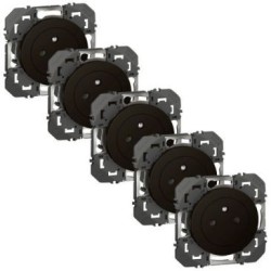 Prise 2p+t surface noir compo Dooxie