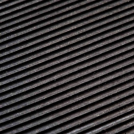 TAPIS FINES STRIES NOIR EP3MM 1X10M